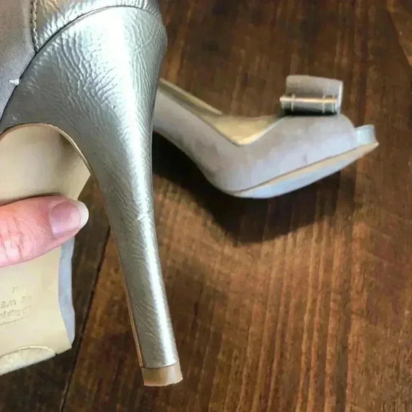 Nine West | Open-toe Faux Suede Heels w/Bow - Picture 5 of 5